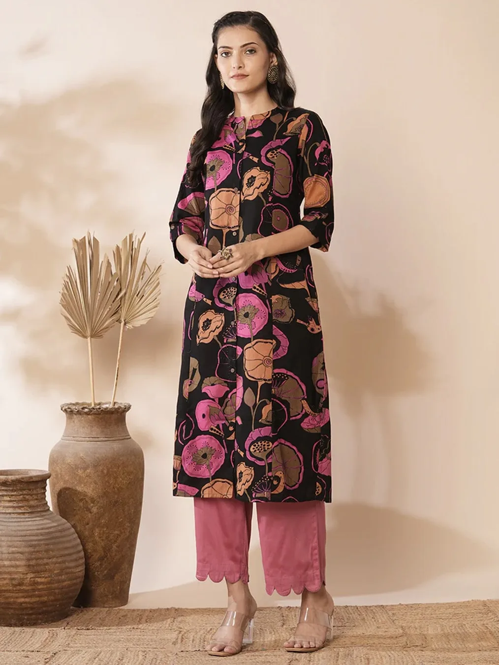Black Floral Print Ethnic Costume - Image 2